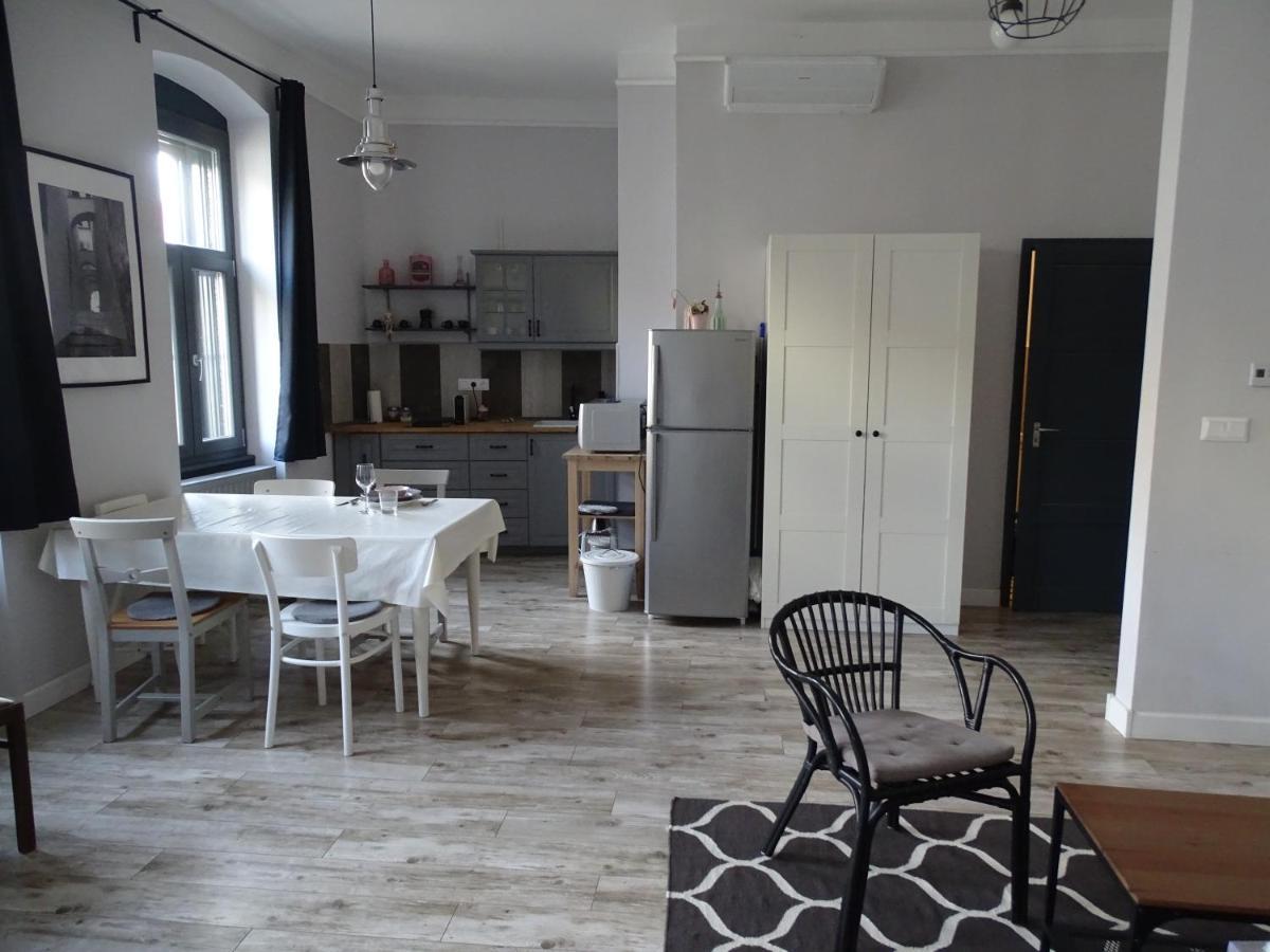 Ovaros Apartman Веспрем Экстерьер фото