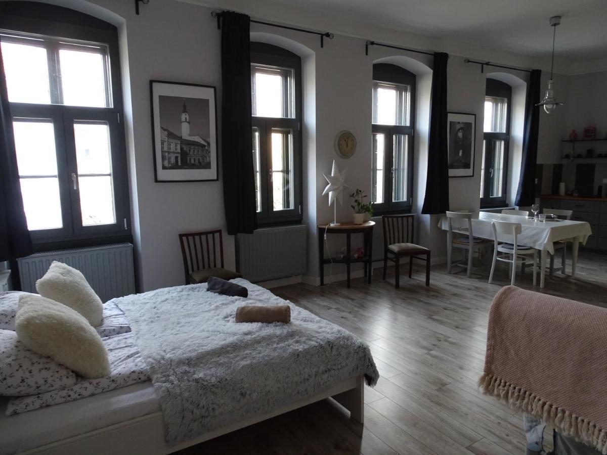 Ovaros Apartman Веспрем Экстерьер фото