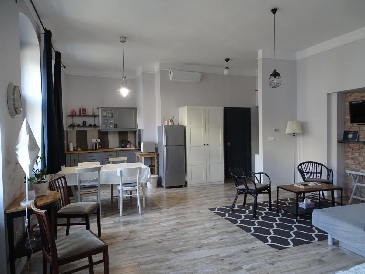 Ovaros Apartman Веспрем Экстерьер фото